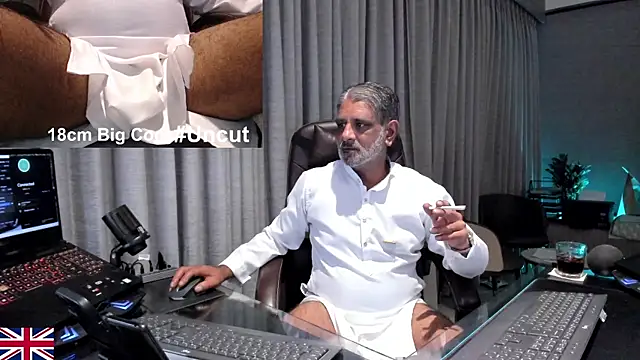 OnlineBossUK online show from August 3, 2026, 4:35 pm