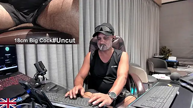 OnlineBossUK online show from June 16, 2026, 4:40 pm