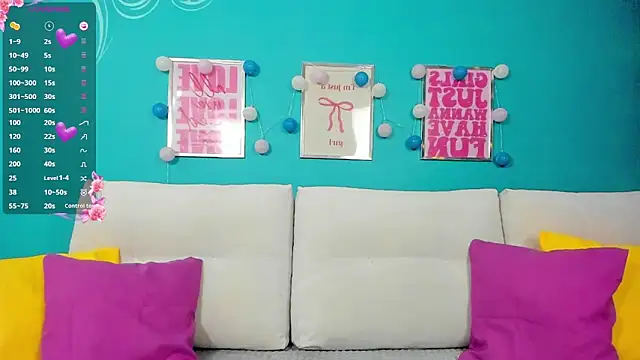 Horny Nikki  online show from March 4, 2026, 12:40 am