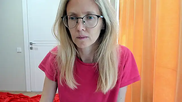 angelmommu online show from September 20, 2025, 5:56 am