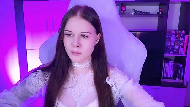 jasminevine online show from February 5, 2025, 12:31 am