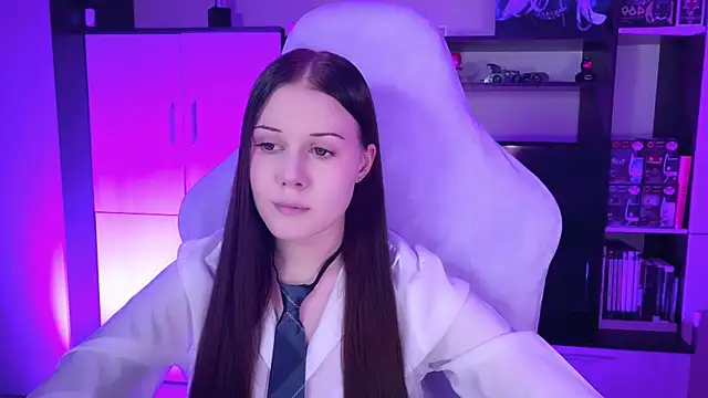 jasminevine online show from February 2, 2025, 7:35 pm