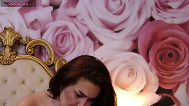 HessaHessy online show from October 24, 2025, 5:12 pm