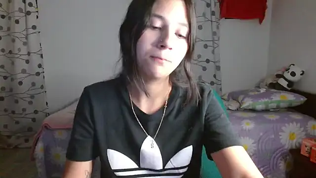 mia  lopez  online show from February 27, 2025, 12:57 am