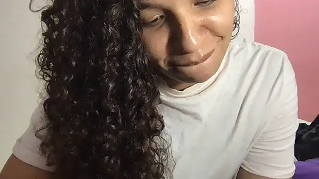 gatubelahot online show from March 8, 2025, 4:23 am