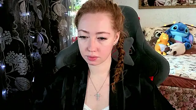 Snapshot of TinaBrook chatting on March 19, 2026, 4:45 am TinaBrook online show from March 19, 2026, 4:45 am