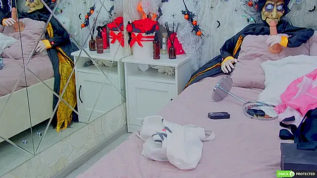 TinaBrook online show from October 20, 2025, 3:41 am