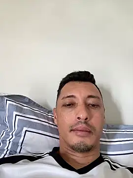 Snapshot of alexsandropllt chatting on December 20, 2025, 1:58 pm alexsandropllt online show from December 20, 2025, 1:58 pm