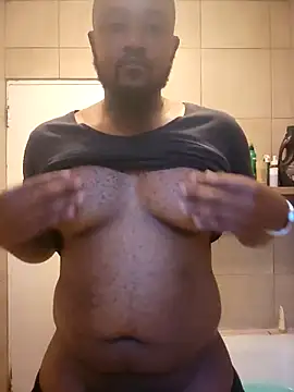 douksm online show from March 19, 2025, 4:13 pm