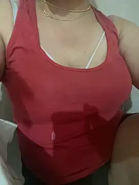 Snapshot of iloss2 chatting on November 3, 2025, 12:53 pm iloss2 online show from November 3, 2025, 12:53 pm