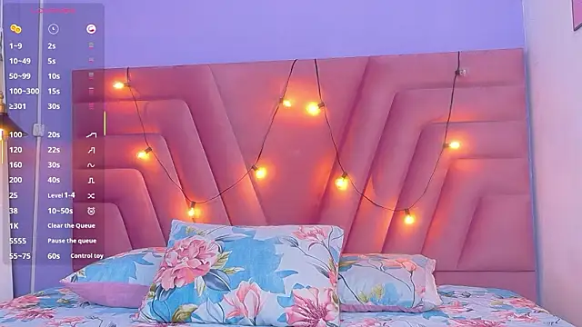 kinkylittlegirll online show from February 5, 2026, 2:51 am