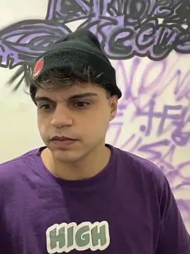 Magosupreme online show from April 3, 2026, 2:18 am