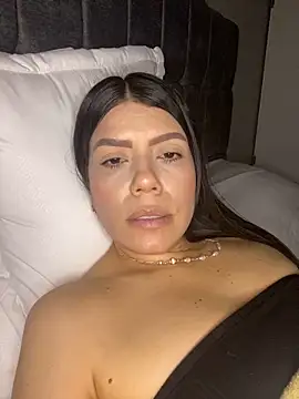 martina contreras online show from March 18, 2026, 6:05 am