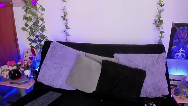 Cata green online show from September 12, 2025, 8:41 pm