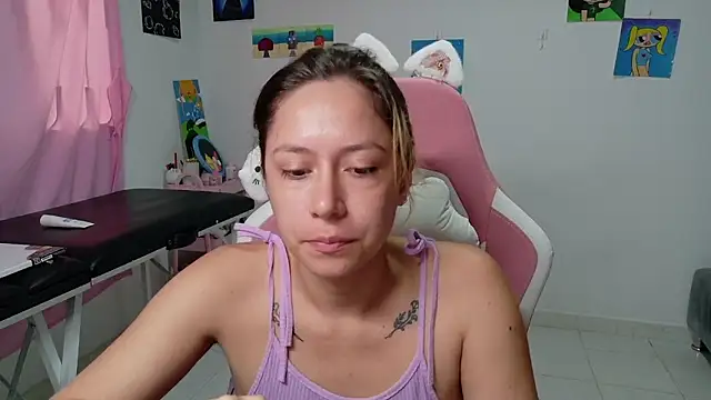 MommyMiaWs online show from January 14, 2026, 1:15 pm