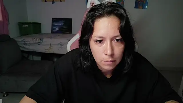 MommyMiaWs online show from July 10, 2026, 12:38 pm