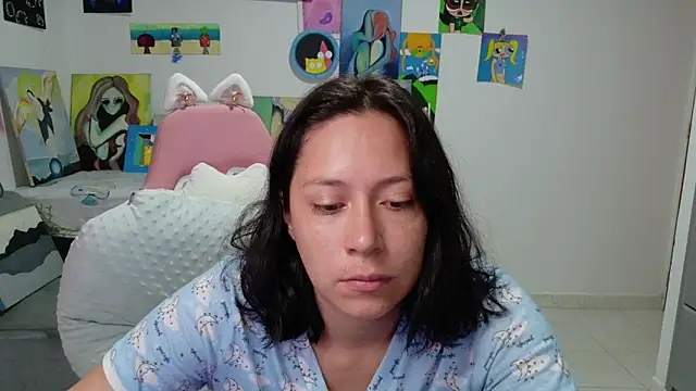 MommyMiaWs online show from July 2, 2026, 2:23 pm
