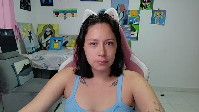 MommyMiaWs online show from July 3, 2026, 3:07 pm