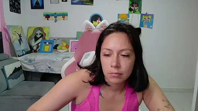 MommyMiaWs online show from July 4, 2026, 6:12 pm