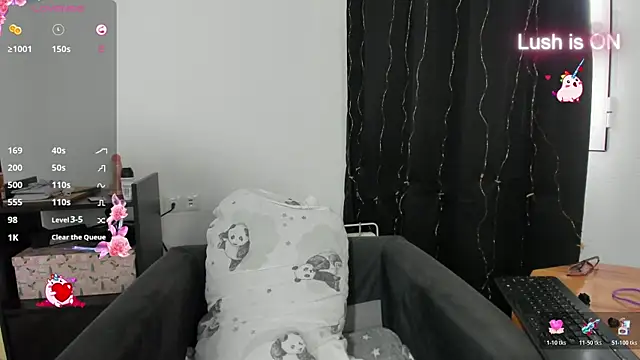 alexysgray online show from August 3, 2026, 5:52 pm