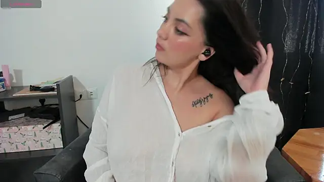 alexysgray online show from July 4, 2026, 3:05 pm