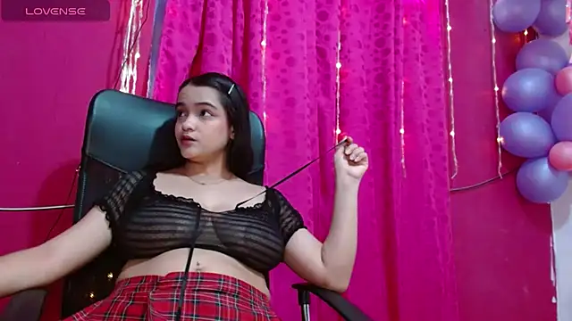 monica little23 online show from March 2, 2025, 2:36 pm