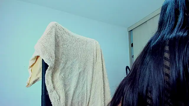 Snapshot of monica_little23 chatting on July 3, 2026, 6:03 pm monica little23 online show from July 3, 2026, 6:03 pm