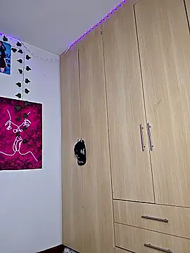 sherry 1 online show from January 14, 2026, 2:26 am