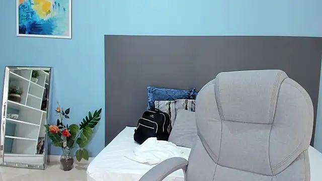 Snapshot of kylie_reyes chatting on November 7, 2025, 6:23 pm kylie reyes online show from November 7, 2025, 6:23 pm