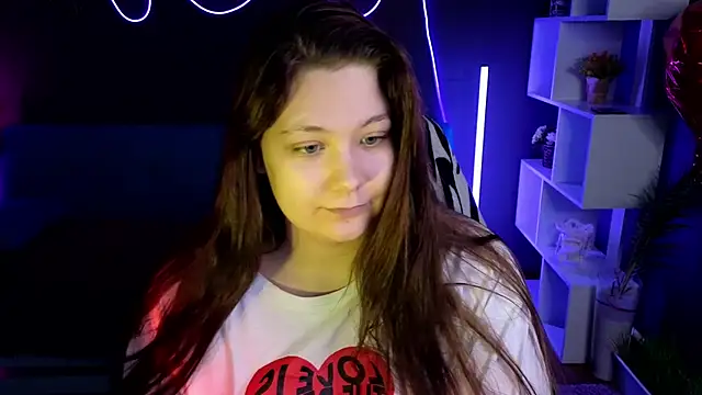 DjennaPalme online show from March 5, 2025, 8:32 am