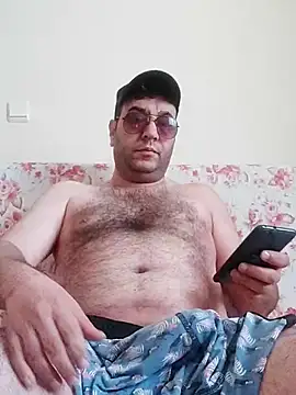 Snapshot of fraud705 chatting on March 21, 2025, 1:01 pm fraud705 online show from March 21, 2025, 1:01 pm