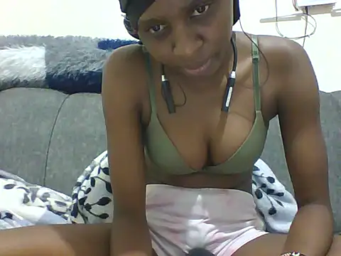 Snapshot of sabssexy chatting on July 12, 2026, 8:20 pm sabssexy online show from July 12, 2026, 8:20 pm