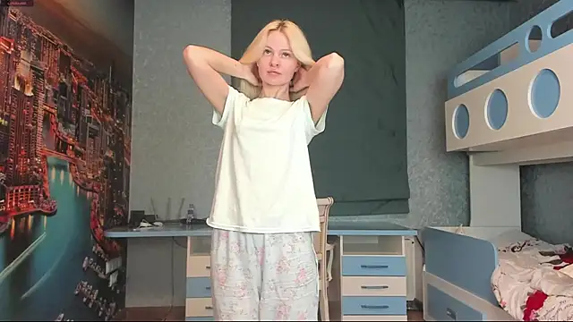 Masha 2002 online show from April 24, 2026, 6:43 pm