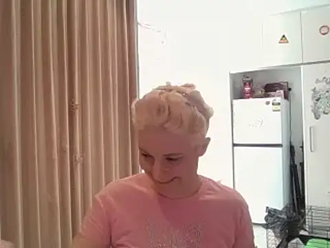 qvncrazy online show from March 7, 2025, 2:25 am