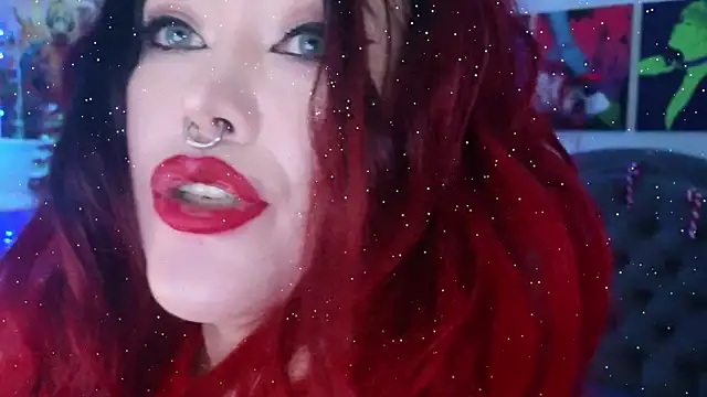 wickedxqueen online show from December 30, 2024, 7:48 am