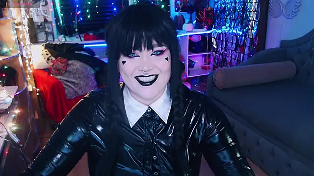 wickedxqueen online show from January 16, 2025, 4:17 am