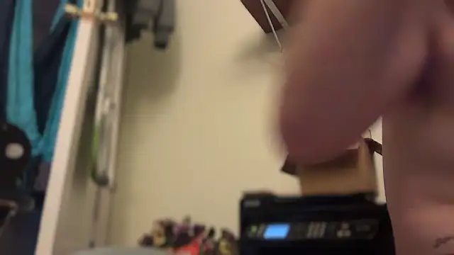 Fr4nk1eFFuxxx online show from February 8, 2025, 11:22 am