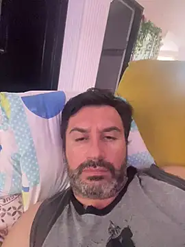 rodrher81 online show from June 19, 2026, 7:52 pm