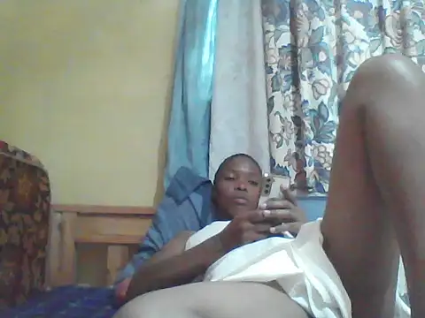 Snapshot of Smillie_prety chatting on July 16, 2026, 1:41 pm Smillie prety online show from July 16, 2026, 1:41 pm