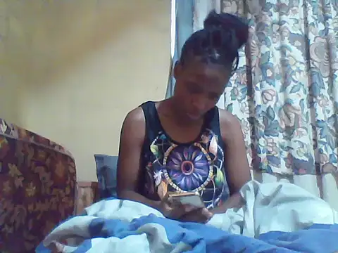 Snapshot of Smillie_prety chatting on July 8, 2026, 4:57 am Smillie prety online show from July 8, 2026, 4:57 am