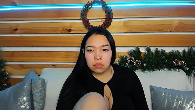 Snapshot of Kris_top_Lee chatting on December 3, 2024, 4:53 am Kris top Lee online show from December 3, 2024, 4:53 am