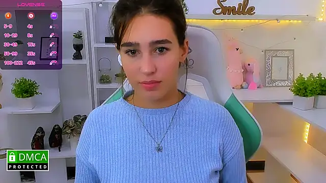  Eliizabeth  online show from September 24, 2025, 9:32 pm