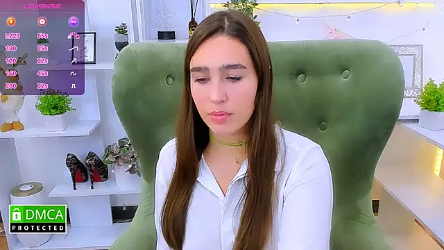  Eliizabeth  online show from September 27, 2025, 8:26 pm