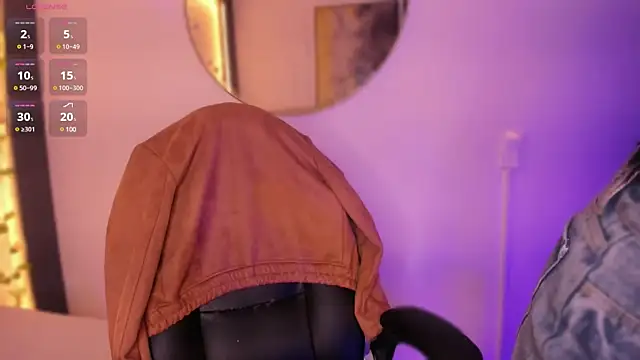 Snapshot of emma_woods_ chatting on December 27, 2024, 12:34 pm emma woods online show from December 27, 2024, 12:34 pm