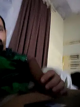 KingZilla2023 online show from March 13, 2026, 5:01 am