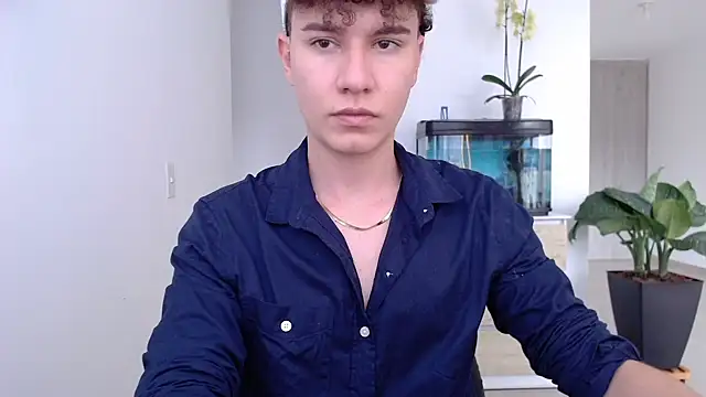 adrian morelly online show from December 1, 2024, 6:35 pm