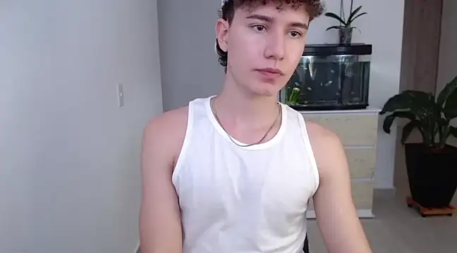 adrian morelly online show from December 12, 2024, 10:09 pm