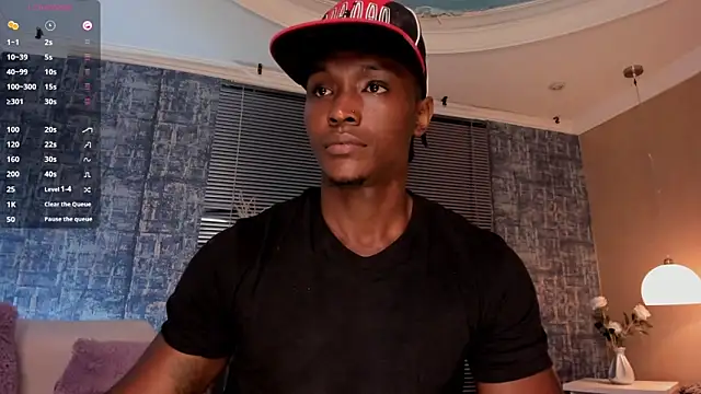 DannSmmith online show from October 12, 2025, 5:20 am