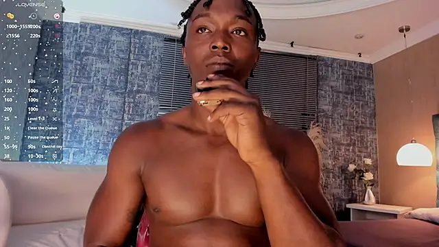 DannSmmith online show from December 2, 2025, 7:32 am