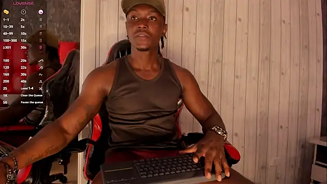 Snapshot of DannSmmith chatting on July 15, 2026, 12:12 pm DannSmmith online show from July 15, 2026, 12:12 pm